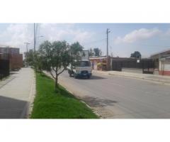 SE VENDE CASALOTE ESQUINERO COMERCIAL EN MOSQUERA 184 M2