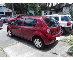 SE VENDE RENAULT SANDERO EXPRESSION 1.6 MODELO 2012 EN 22000.000