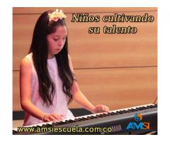 Curso de teclado - Inicia clases de Piano .