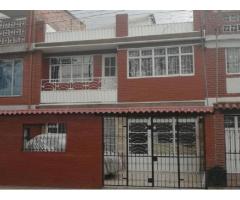 vendo casa bolivia