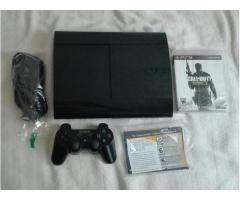 se vende play 3 super slim 250gb