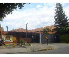 CASA EN CIUDAD JARDIN CONJUNTO RESIDENCIAL RESERVAS DEL POLO