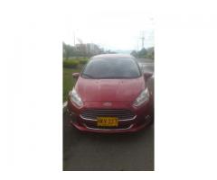 Vendo ford fiesta titanium