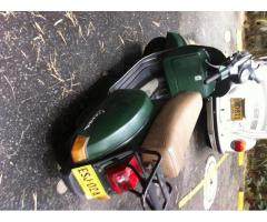 VENDO VESPA PIAGGIO 1996 EN BUEN ESTADO  CEL. 316 369 7228