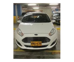 FORD FIESTA Hatchback TITANIUM Full equipo