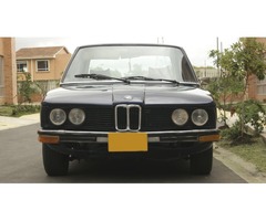 BMW SERIE 5 520 (E12) MODELO 1977 RESTAURADO FULL