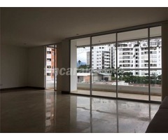 ESPECTACULAR APARTAMENTO 4to PISO CIUDAD JARDIN AL SUR CALI