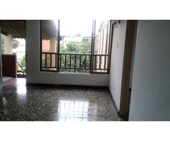 Vendo apartamento en quinto piso chiminangos 1 cali