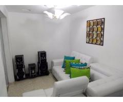 Apartamento totalmente remodelado excelente