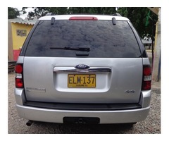 FORD EXPLORER XLT - MODELO 2009