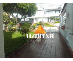 SE VENDE CASA EN TERRAZAS amplia y bien ubicada en Bucaramanga