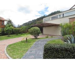 Hermosa casa campestre con vista al cerro del Majuy